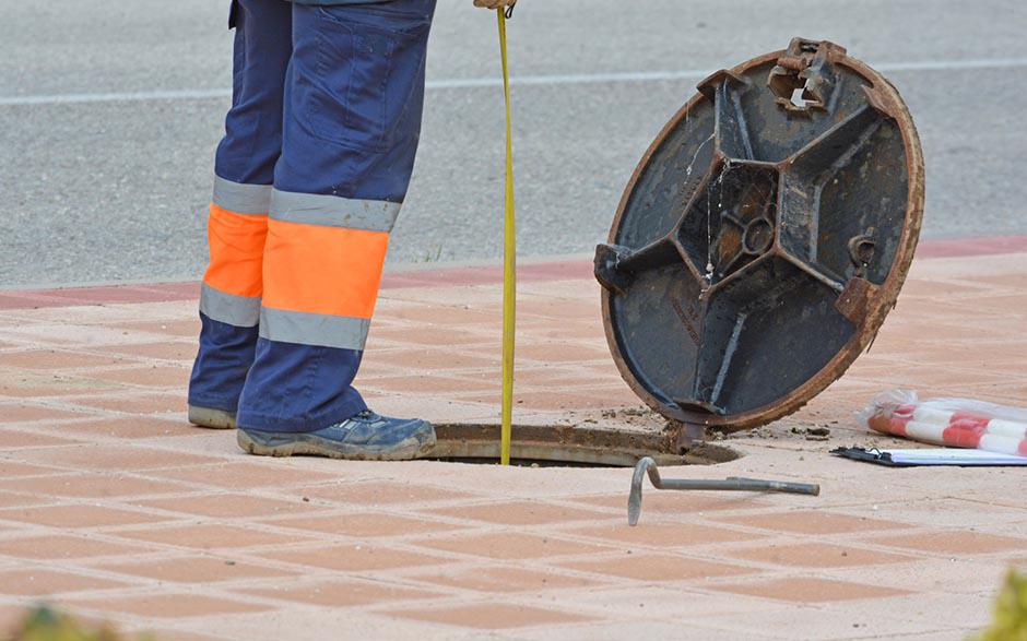 comment déboucher des wc Méru